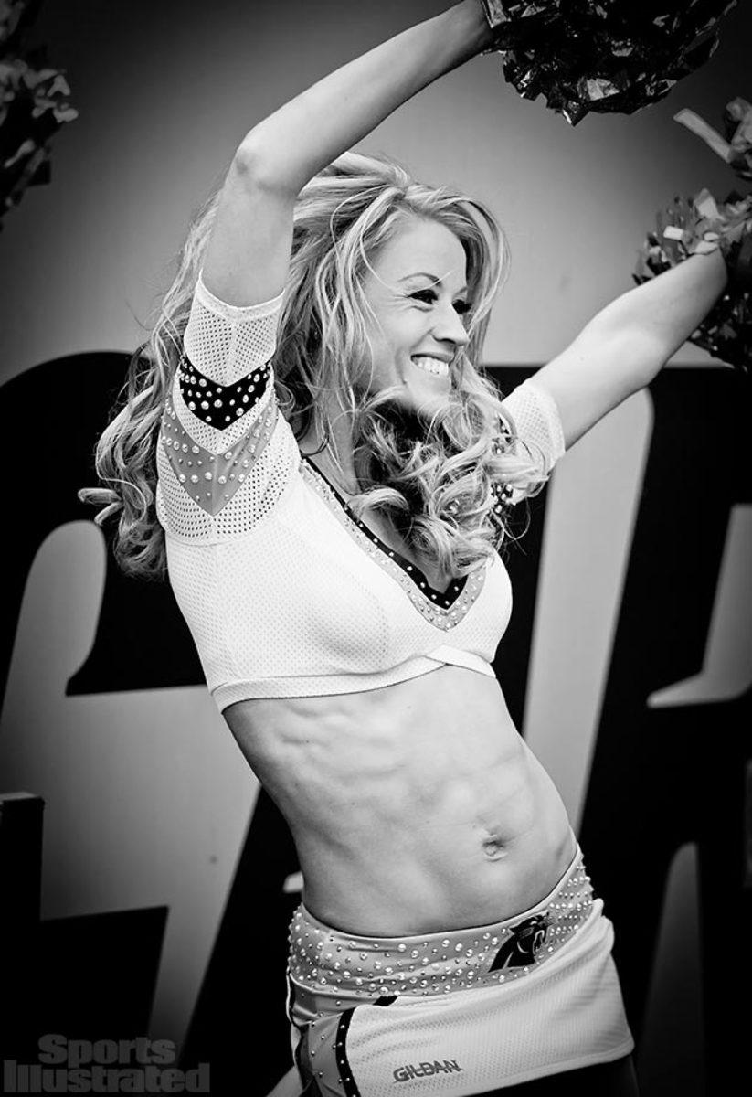 01-Shannon_Exclusive-YPP_0411.jpg